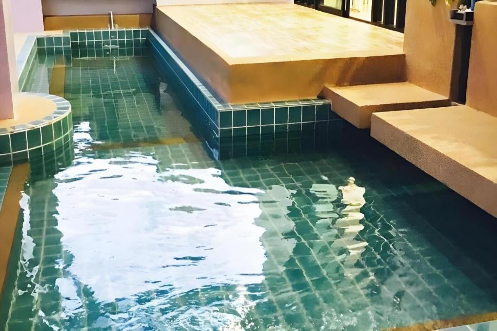 Na Tubthieng Boutique Resort Trang Eksteriør billede
